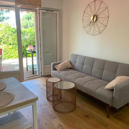 Beau T2 Avec Jardin Frejus Plage Ngoại thất bức ảnh